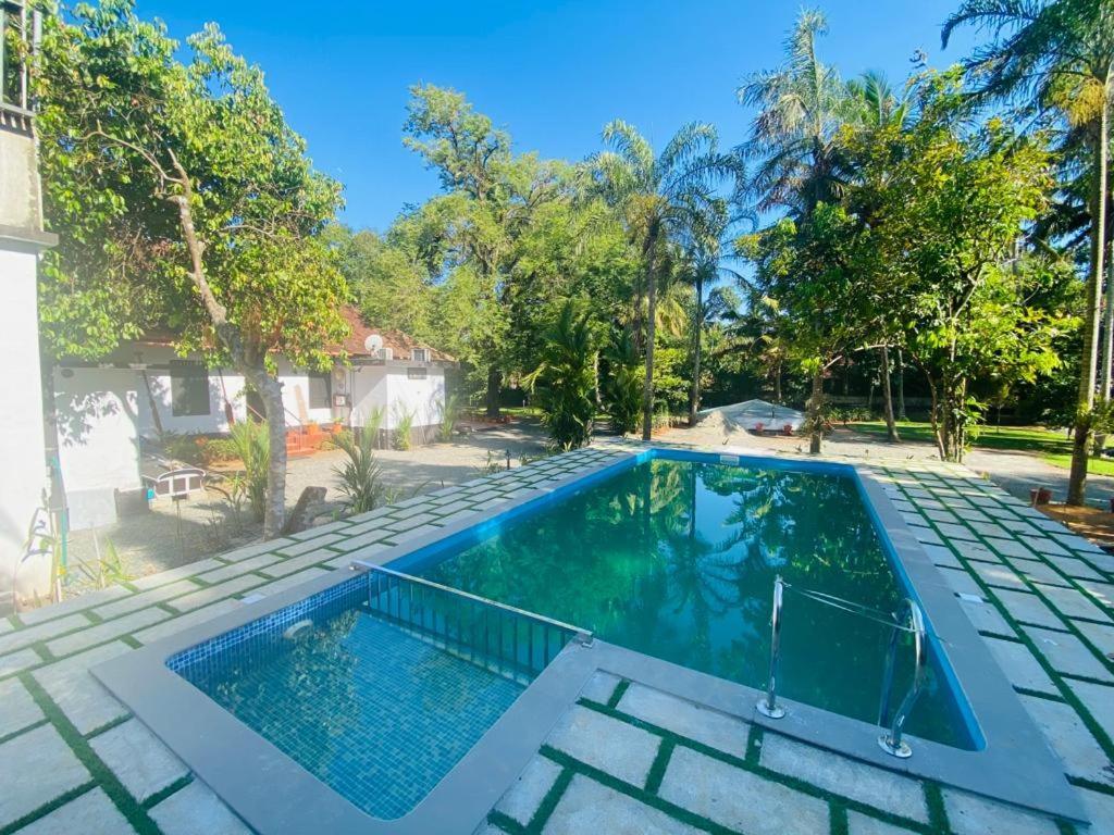 Babira Brookside Heritage Resort 쿠마라콤 외부 사진
